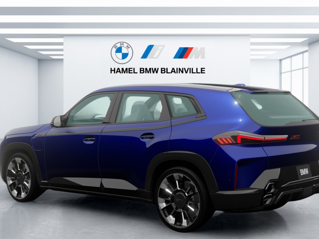 2026 BMW XM Label Marina Bay Blue Metallic Blainville - photo #1