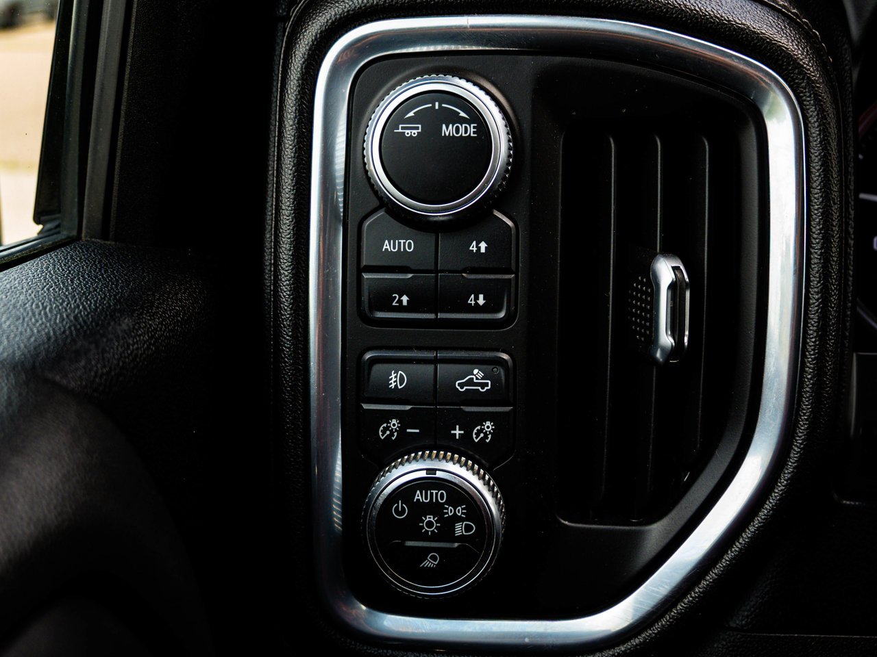 2021 GMC Sierra 2500HD 4WD Crew Cab 159 Denali Black Sherwood Park - photo #18