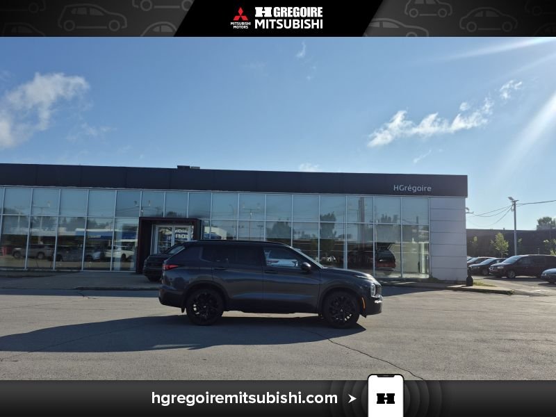 Mitsubishi Outlander 2024 Gris Laval - photo #11