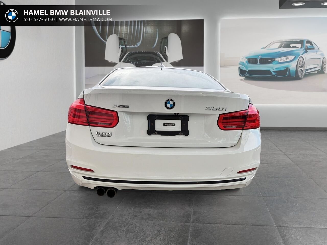 BMW Série 3 330i xDrive berline 2018 Blanc Blainville - photo #2