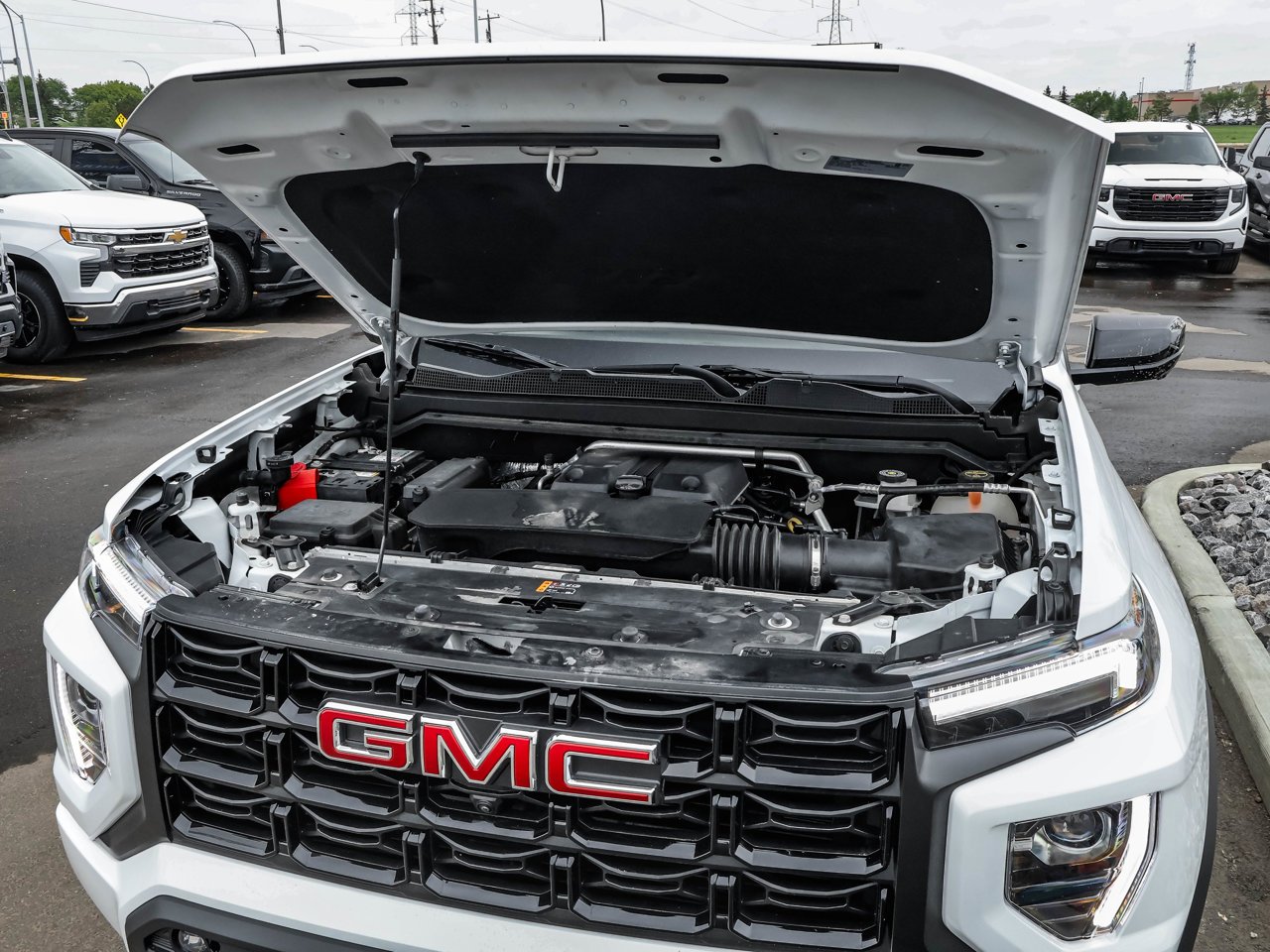 2024 GMC Canyon 4WD Crew Cab Elevation White Sherwood Park - photo #9