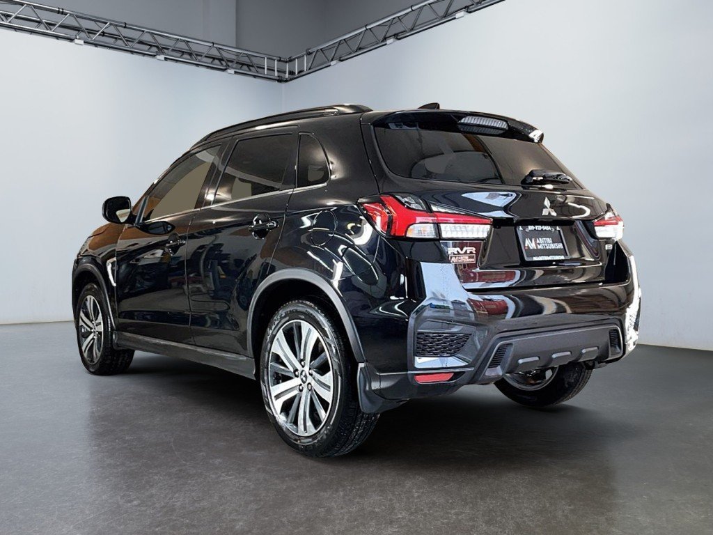 2024 Mitsubishi RVR Black Rouyn-Noranda - photo #4