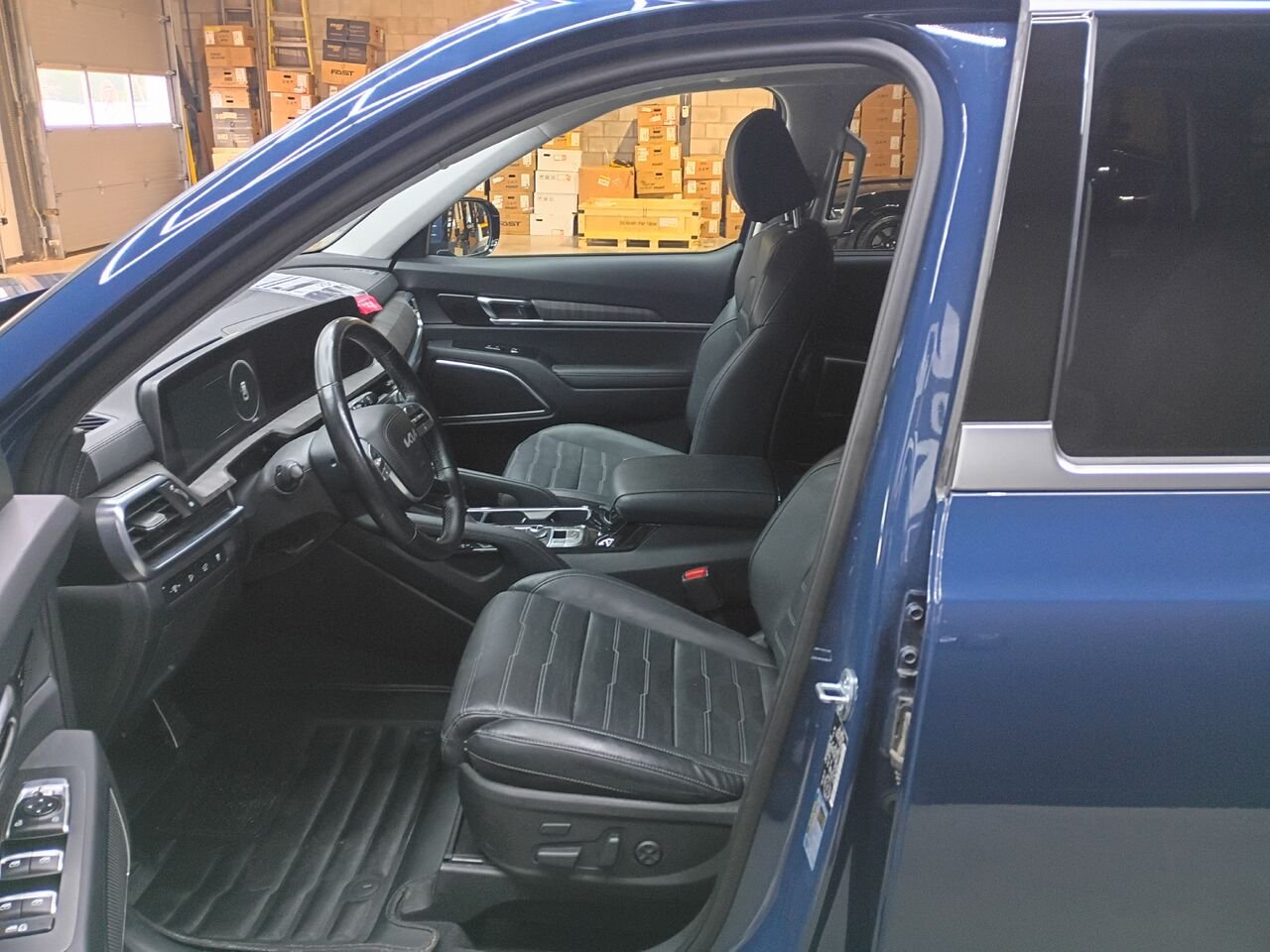 Kia Telluride 2023 Bleu Blainville - photo #19