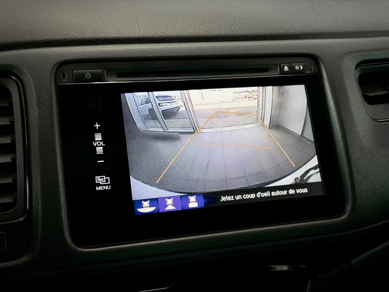 2016 Honda HR-V Notre-Dame-des-Prairies - photo #24