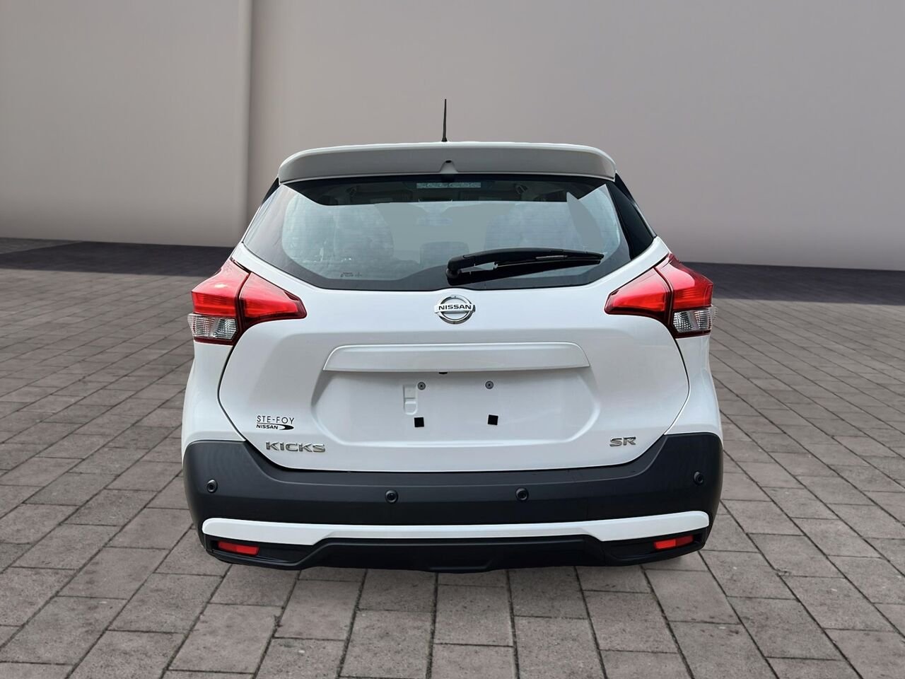 Nissan Kicks SR 2020 Blanc Québec - photo #2