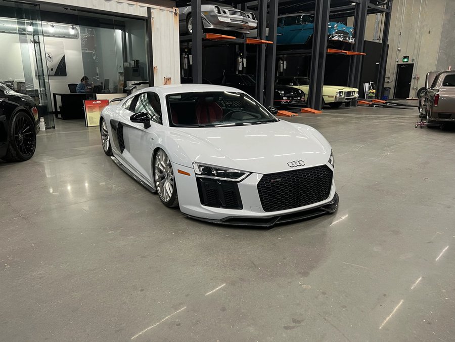 2018 Audi R8 Coupe 2018 White