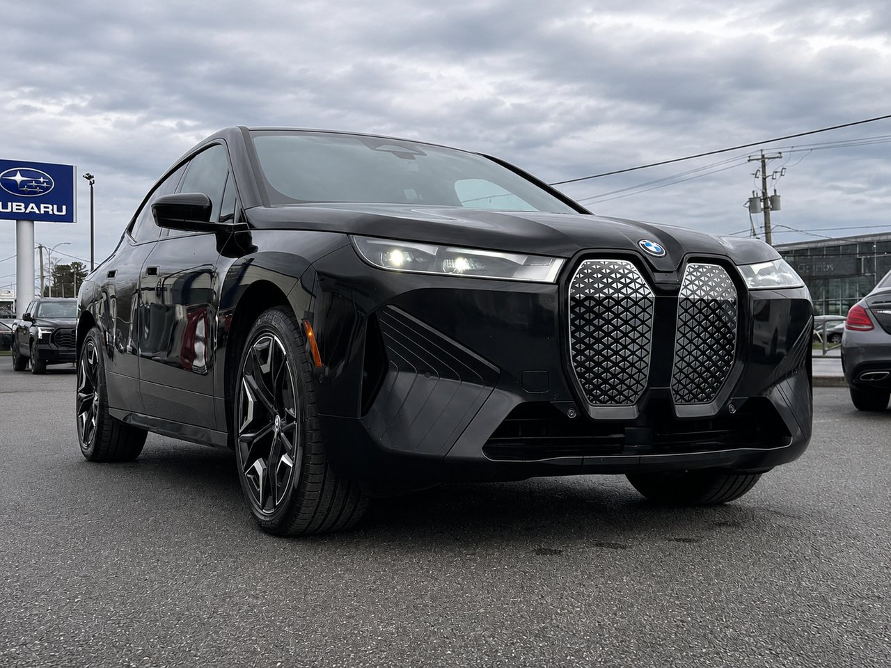BMW iX 2023 Noir Granby - photo #8