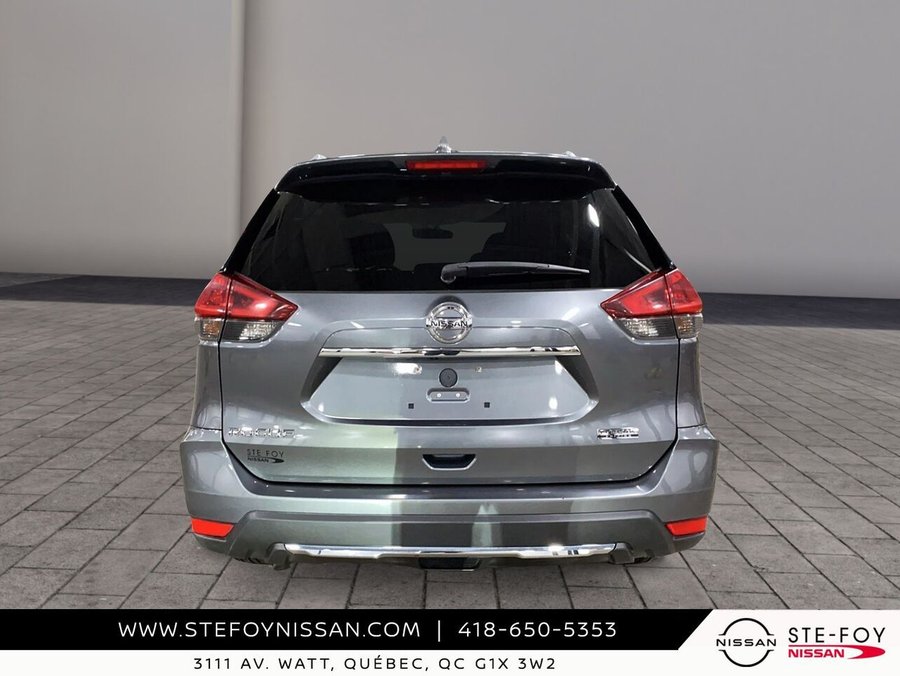 Nissan Rogue K6068A 2020 Gris