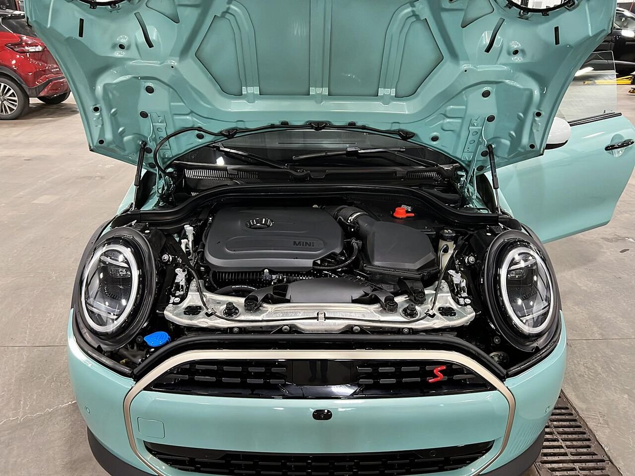 2025 MINI COOPER S Green Québec - photo #7