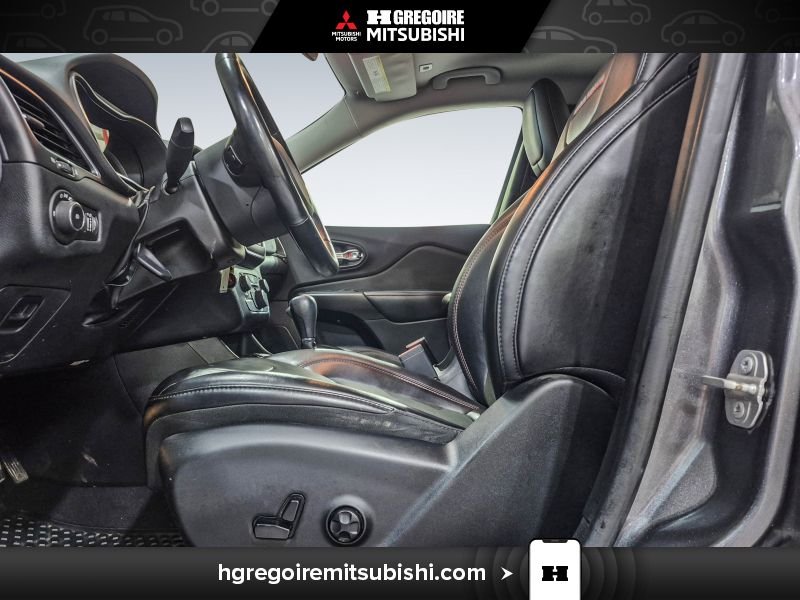 2019 Jeep Cherokee Grey Laval - photo #14
