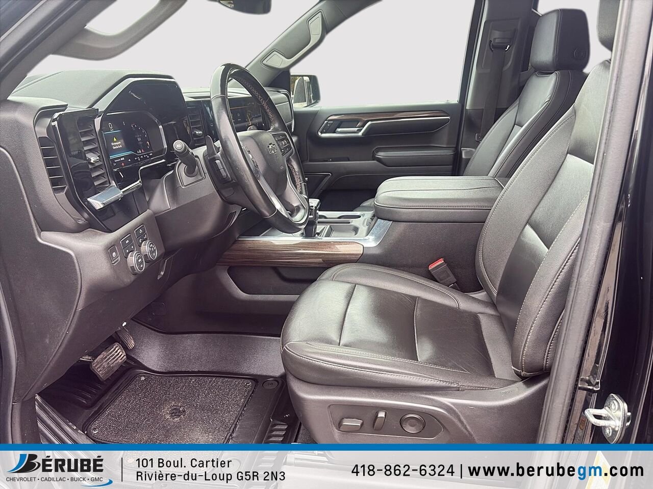 CHEVROLET Silverado 1500 4WD Crew Cab 2024 Noir Rivière-du-Loup - photo #7