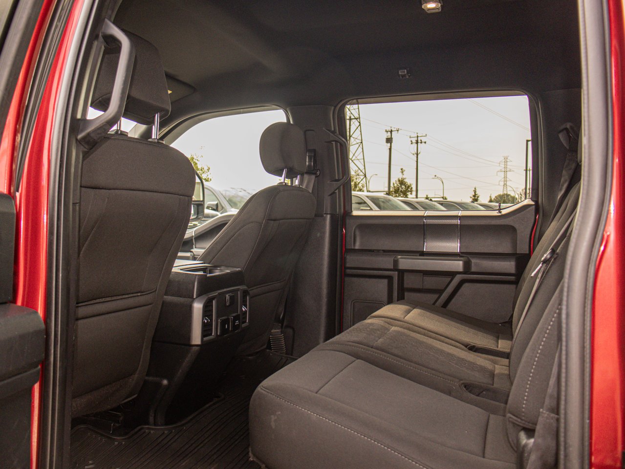2018 Ford F-150 XLT 4WD SuperCrew 5.5' Box Red Sherwood Park - photo #32