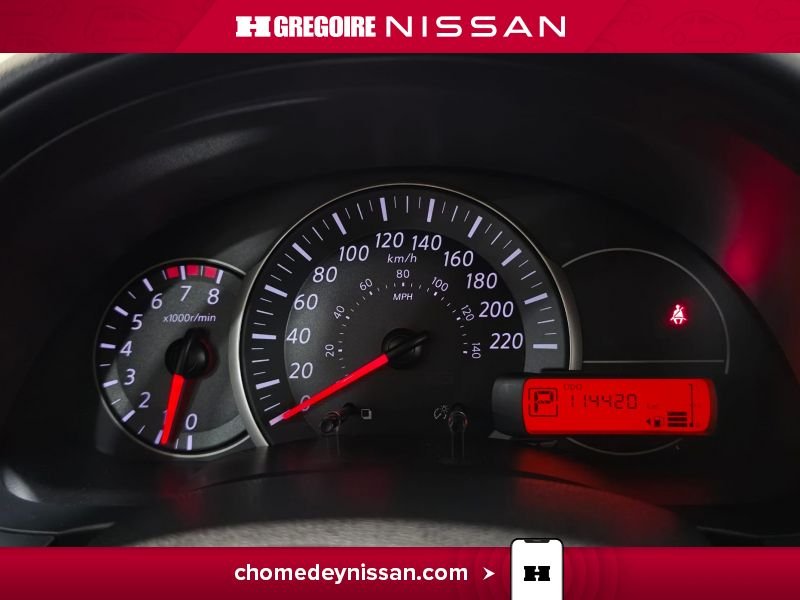 Nissan MICRA 2016 Bleu Blainville - photo #16