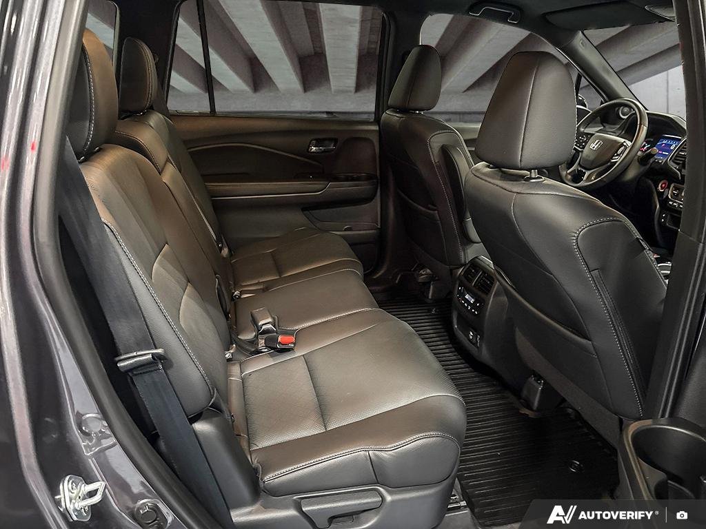 2021 Honda Passport 2601173A | Touring Black Edmonton - photo #22