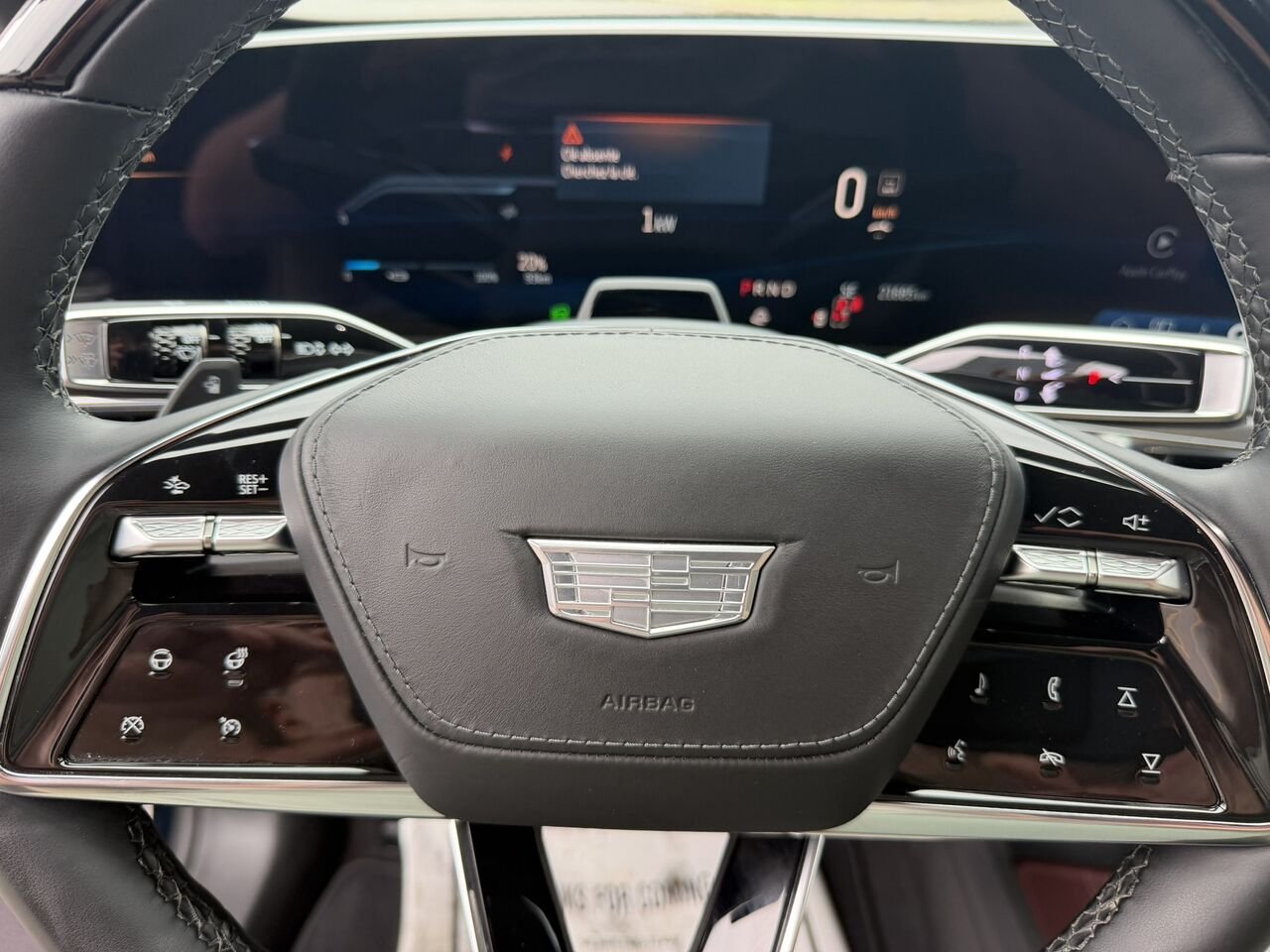 2024 Cadillac LYRIQ SPORT AWD NIVEAU 3 NAPPA FINANCEMENTÀ PARTIR 0.99% Green Laval - photo #26