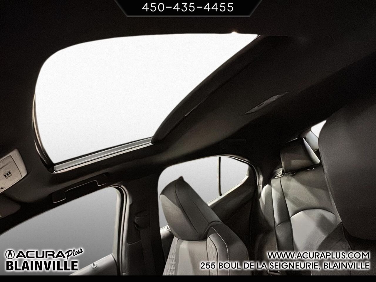 2021 Lexus UX 250h Black Blainville - photo #15