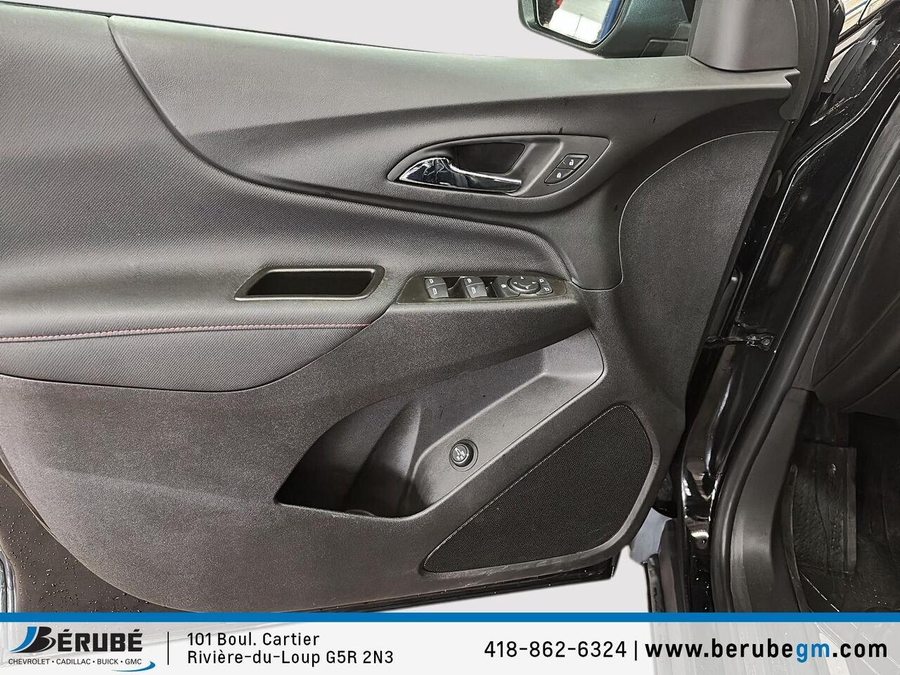 CHEVROLET EQUINOX RS AWD RS 4 portes TI 2023 Noir Rivière-du-Loup - photo #10
