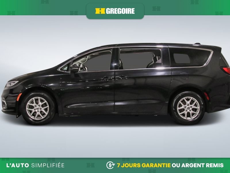2023 Chrysler Pacifica Black Saint-Eustache - photo #4