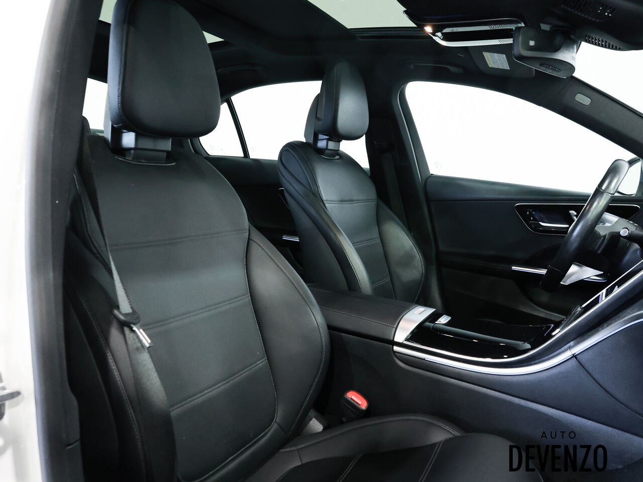 Mercedes-Benz Classe-C 2023 Blanc Saint-Eustache - photo #7