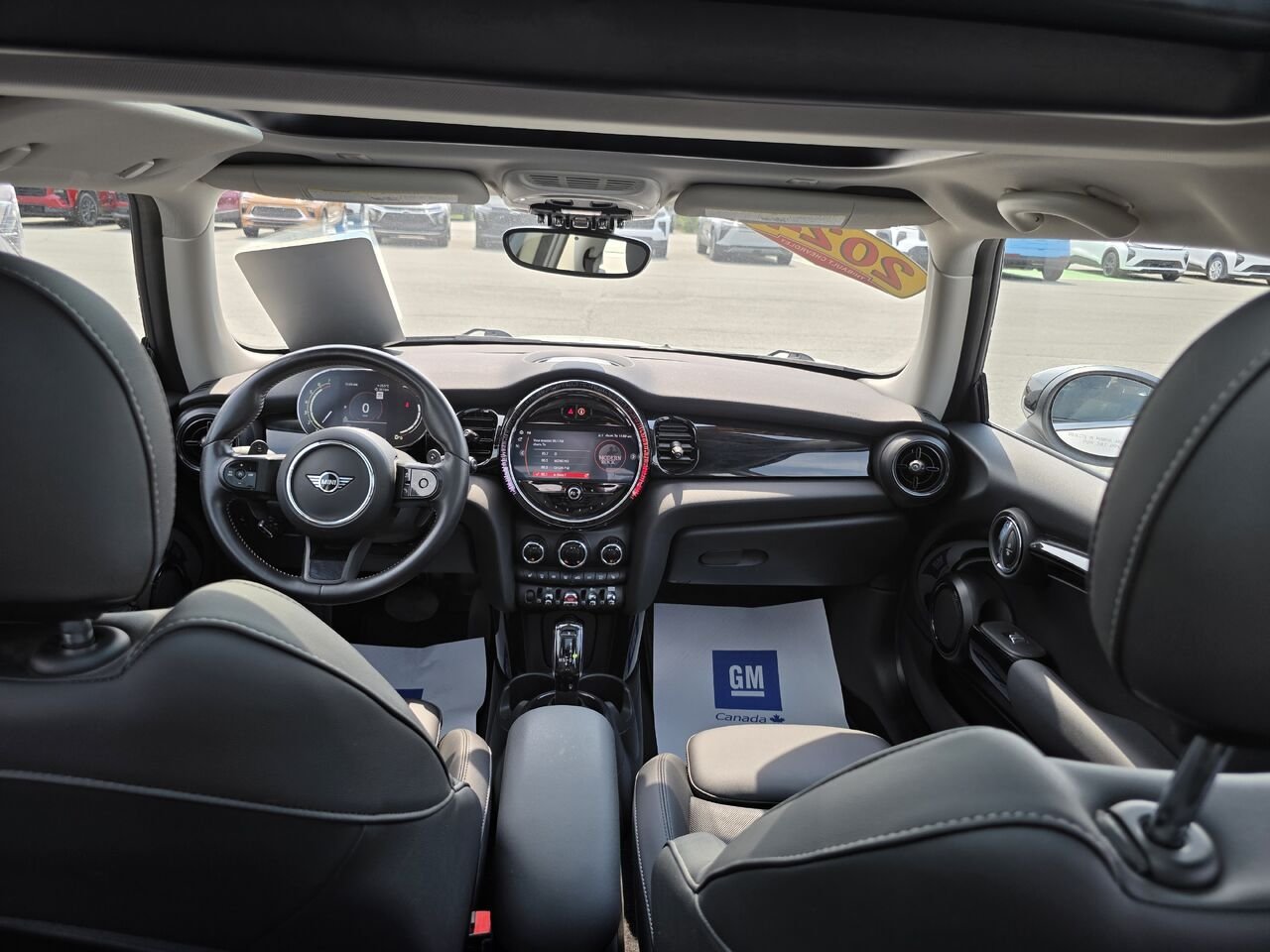 2024 MINI 3 Door Cooper S Rouyn-Noranda - photo #17