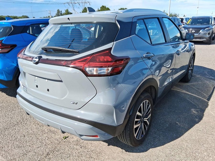 2024 Nissan Kicks SV TA 2024 Grey