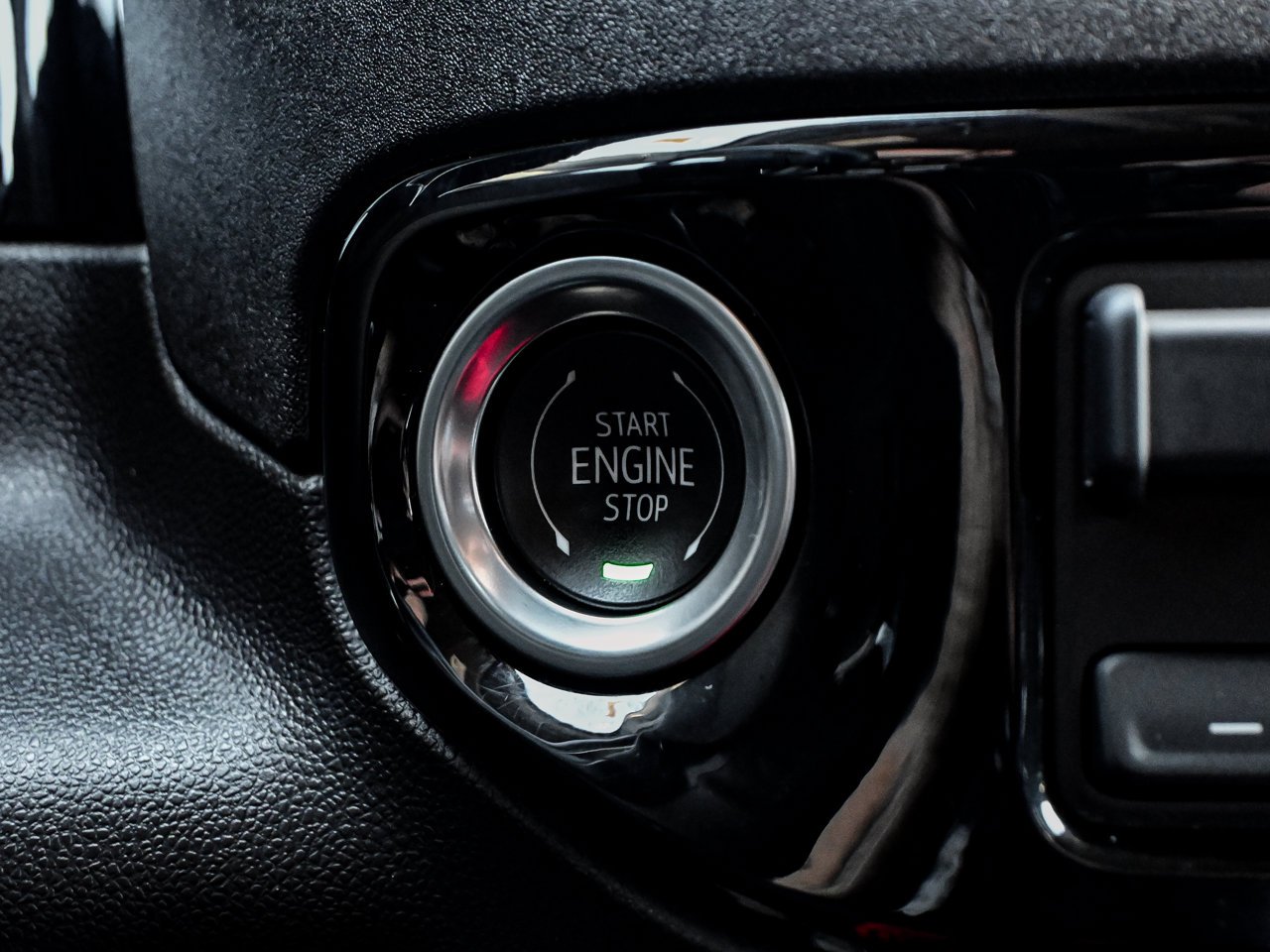2024 GMC Sierra 1500 4WD Crew Cab 147 Elevation Black Sherwood Park - photo #25