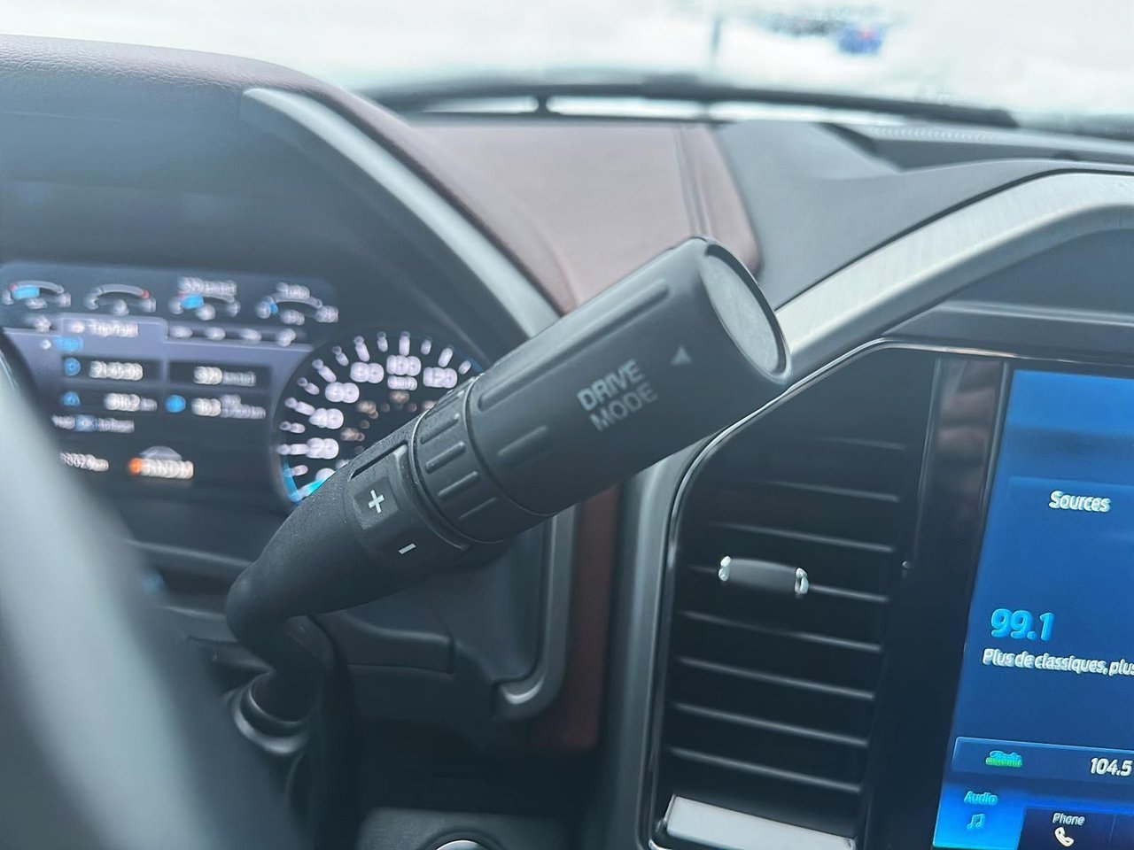 2022 Ford Super Duty F-250 SRW White Rouyn-Noranda - photo #12