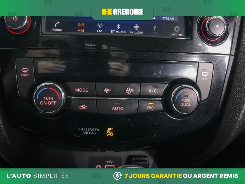 2021 Nissan Qashqai Red Laval - photo #15