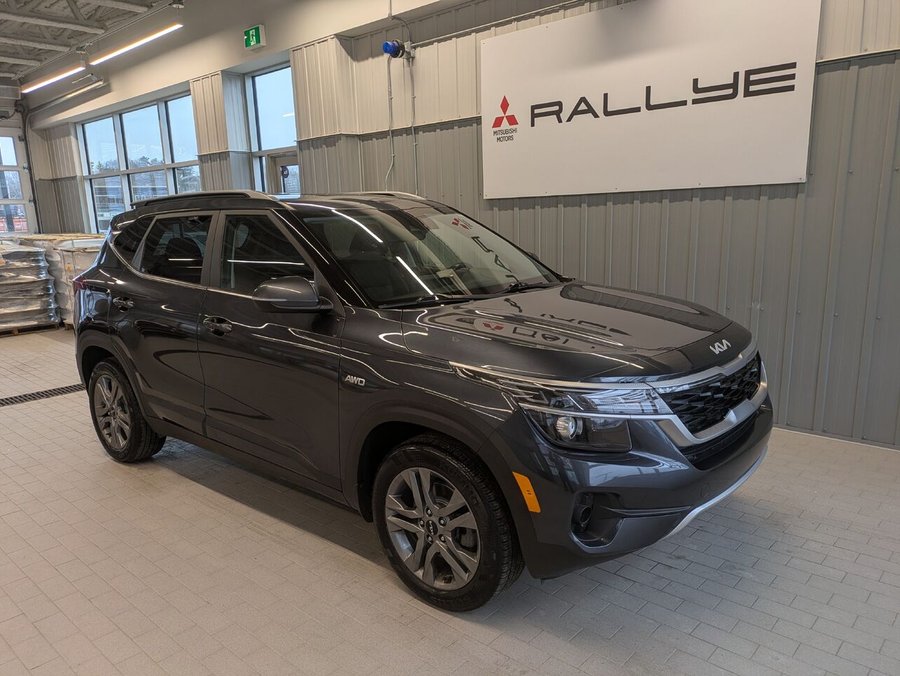2022 Kia Seltos EX AWD Black
