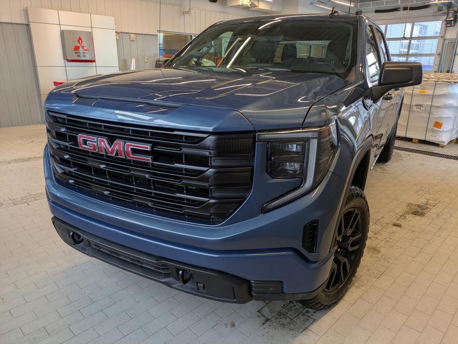 2024 GMC Sierra 1500 4WD Crew Cab 157" Pro Blue