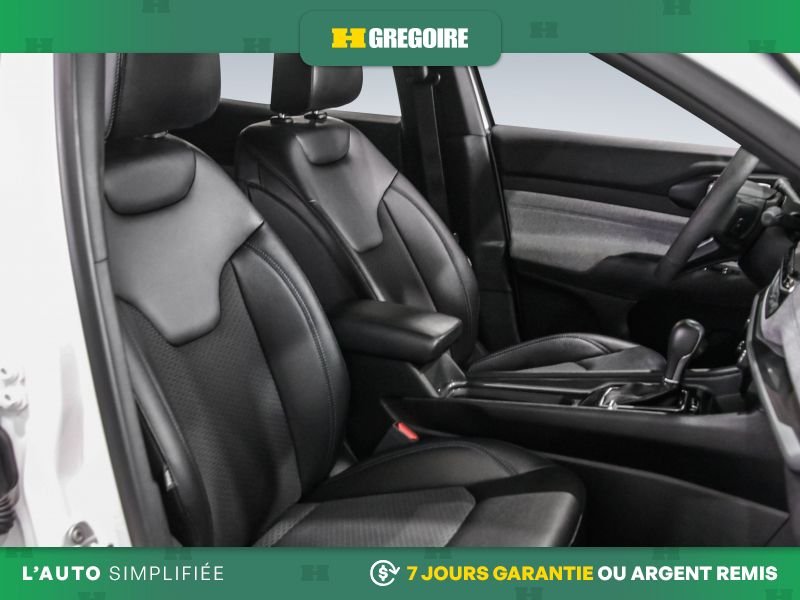 Jeep Compass 2025 Blanc Laval - photo #26