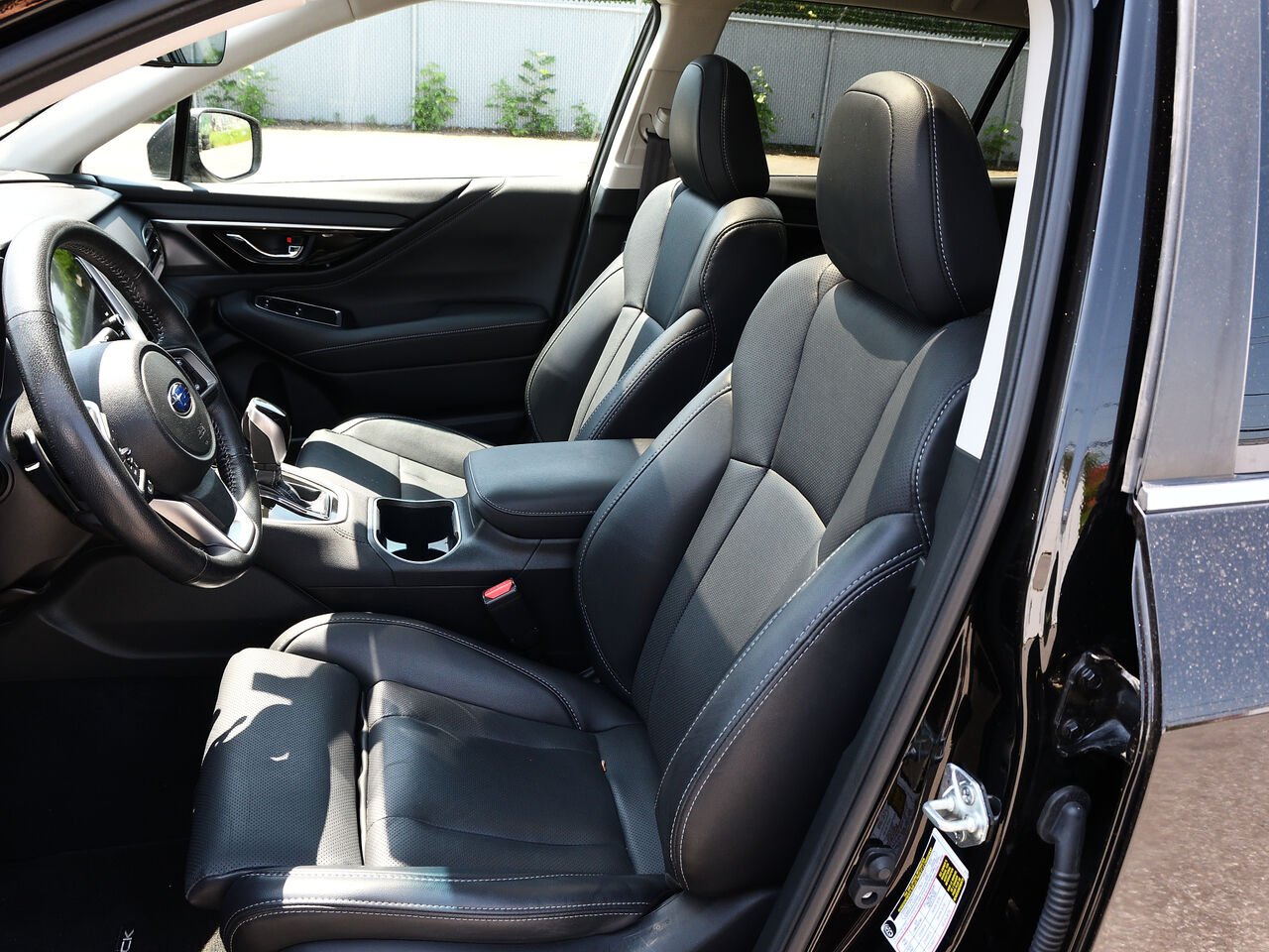 2022 Subaru Outback Limited Black Saint-Hyacinthe - photo #1