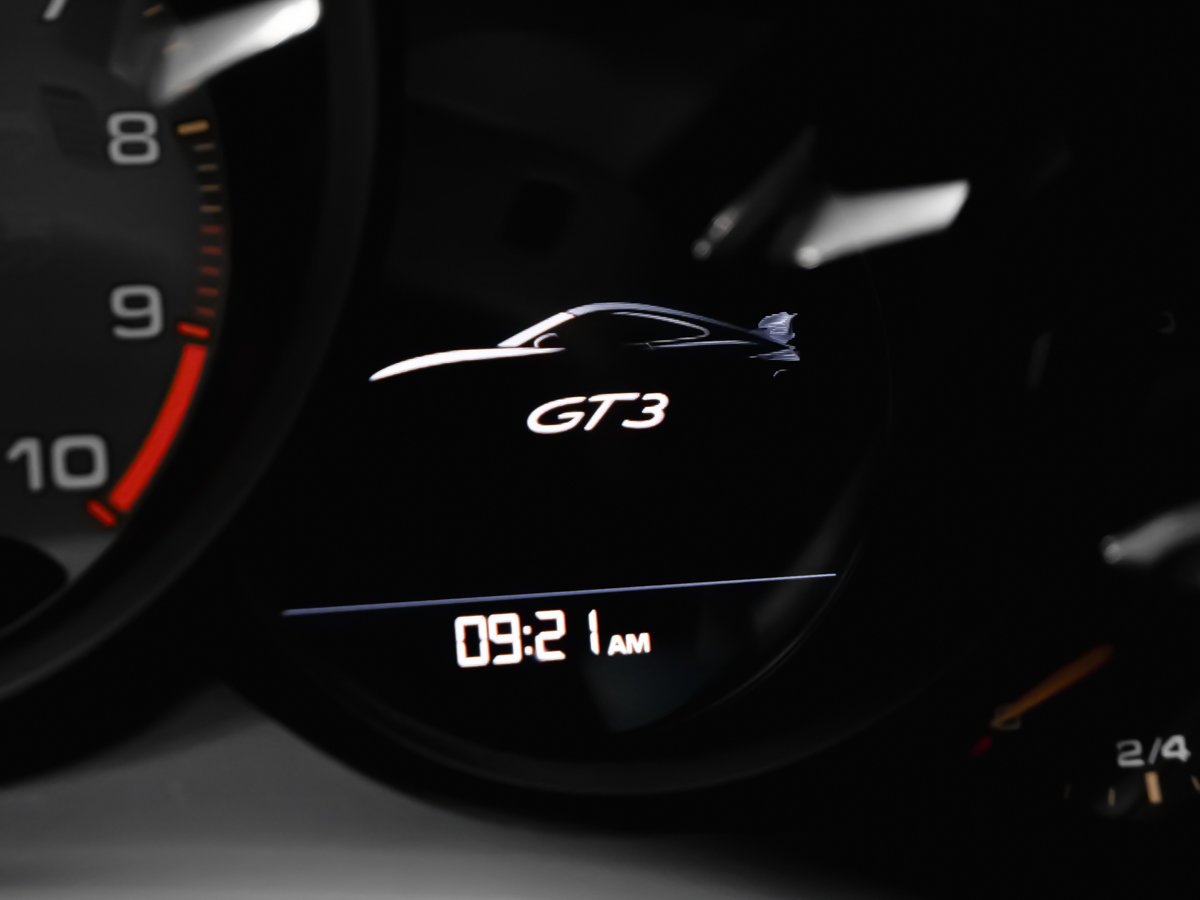 2018 Porsche 911 GT3 White Montreal - photo #33