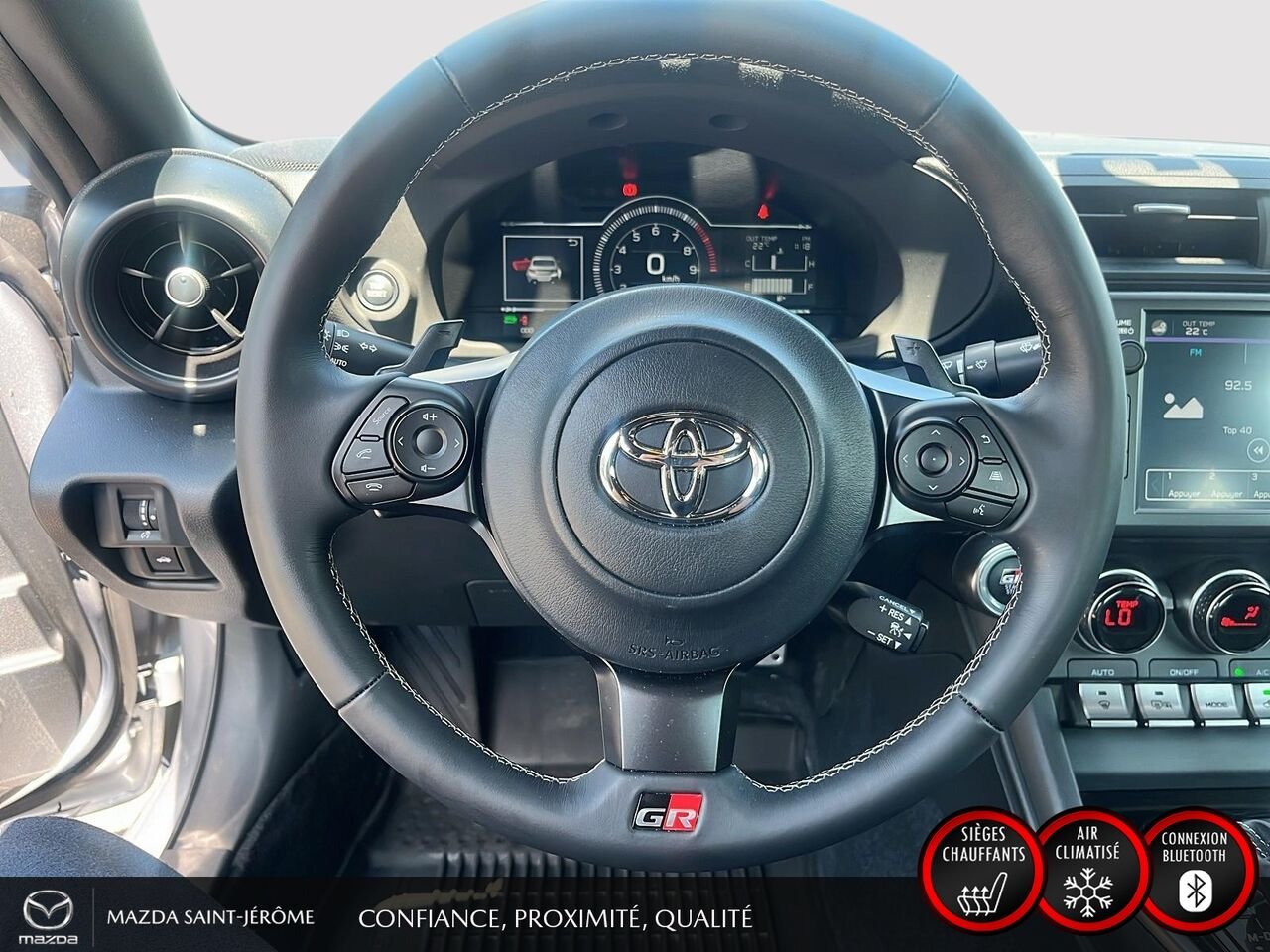 2025 Toyota GR86 Premium | AUTOMATIQUE | CLEAN CARFAX | Grey Saint-Jérôme - photo #13