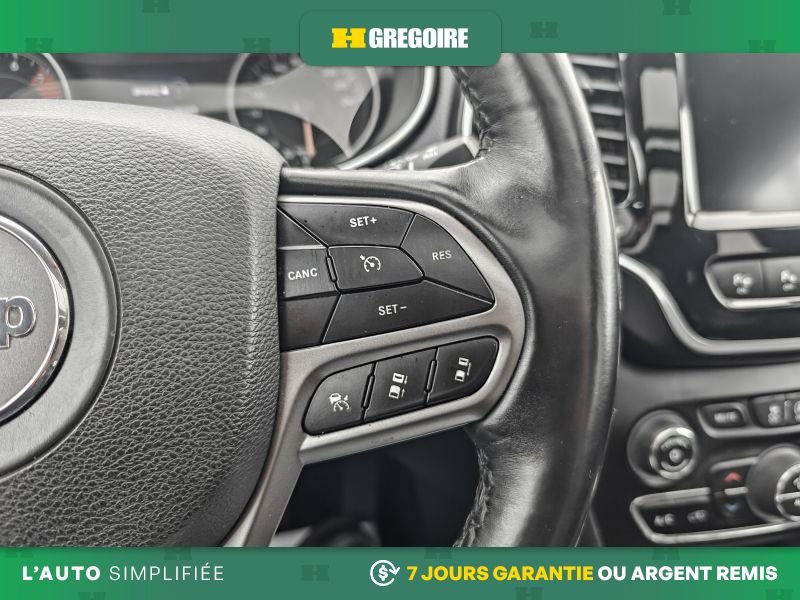 2019 Jeep Cherokee Red Saint-Eustache - photo #15