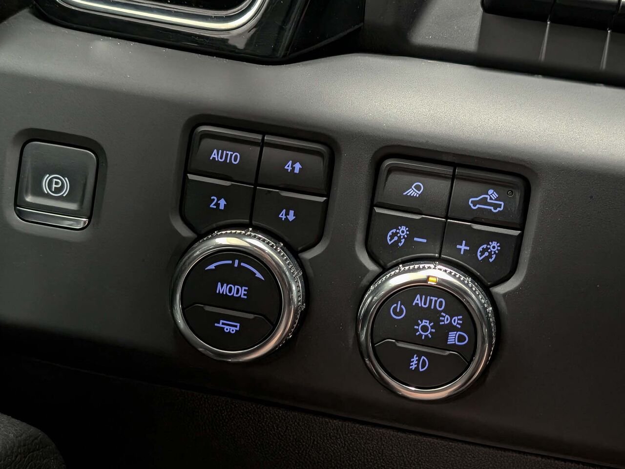 GMC SIERRA CAISSE STANDARD DE 6 PIEDS 6 POU DENALI Toit Ouvrant 2024 Noir Sherbrooke - photo #19