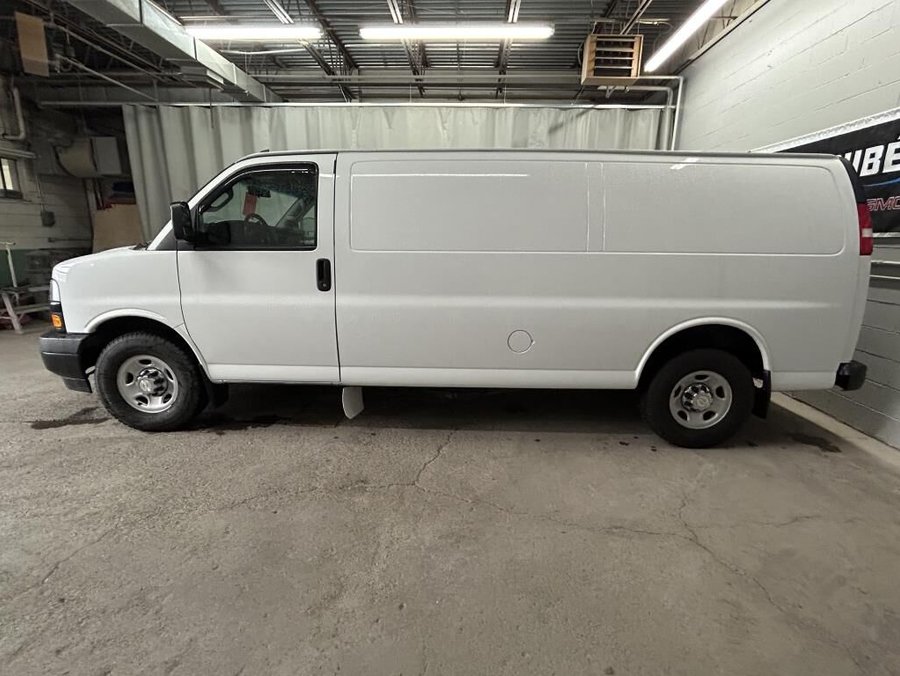 2018 CHEVROLET FOURGONNETTE UTILITAIRE LONGUE EXPRESS 2018 White