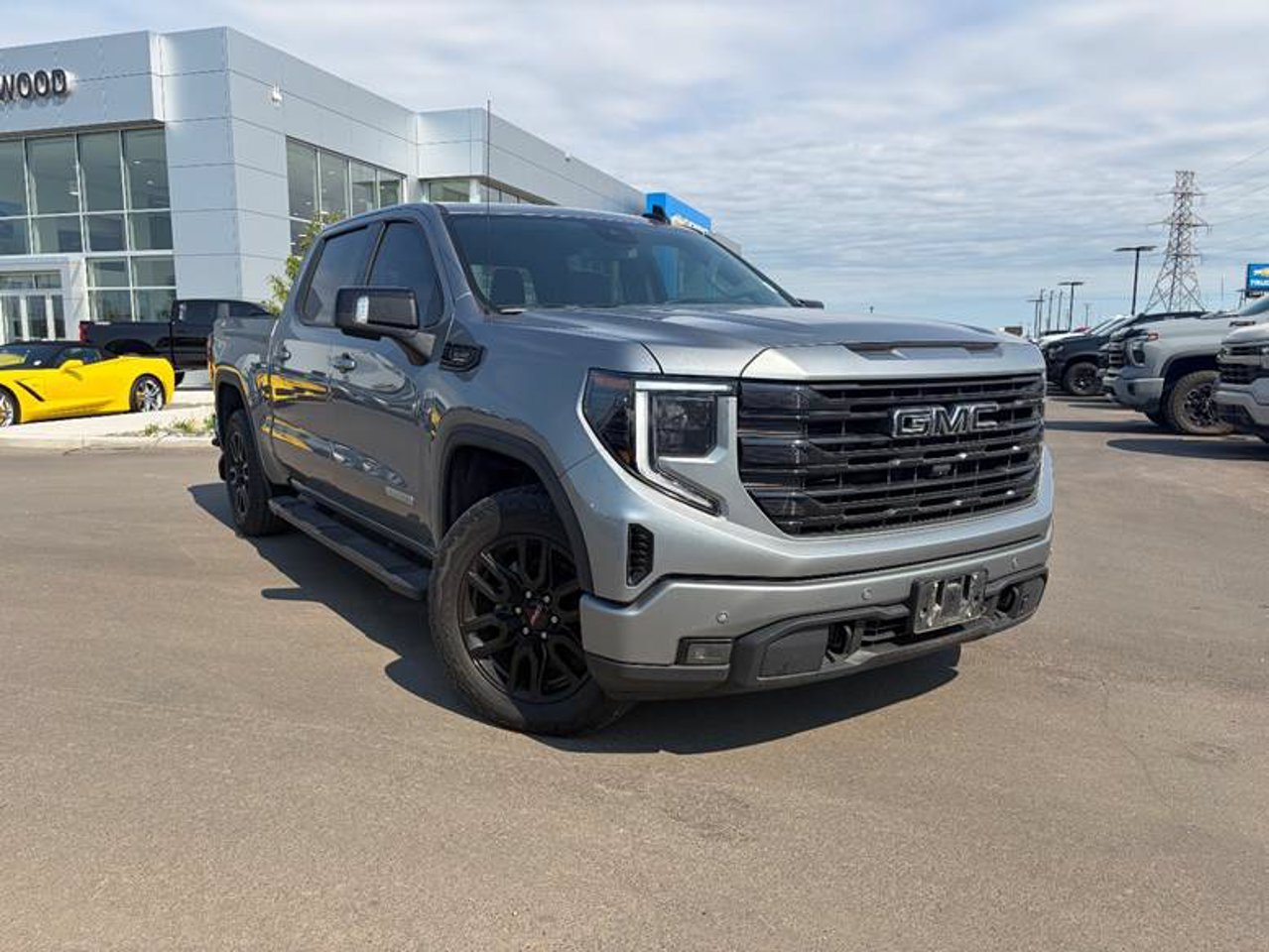 2024 GMC Sierra 1500 4WD Crew Cab 147 Elevation Grey Sherwood Park - photo #1