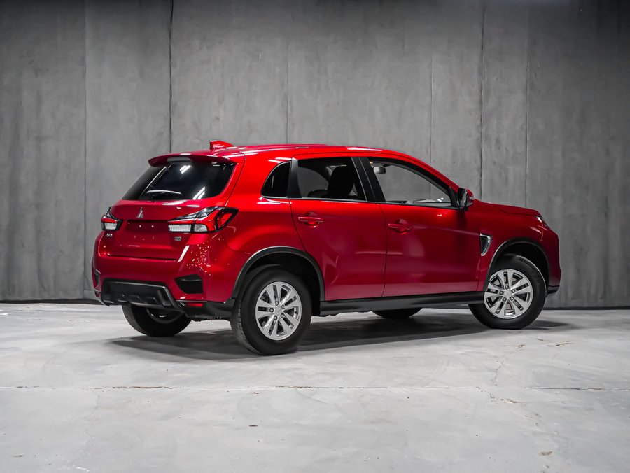 2024 Mitsubishi RVR SE AWC Red