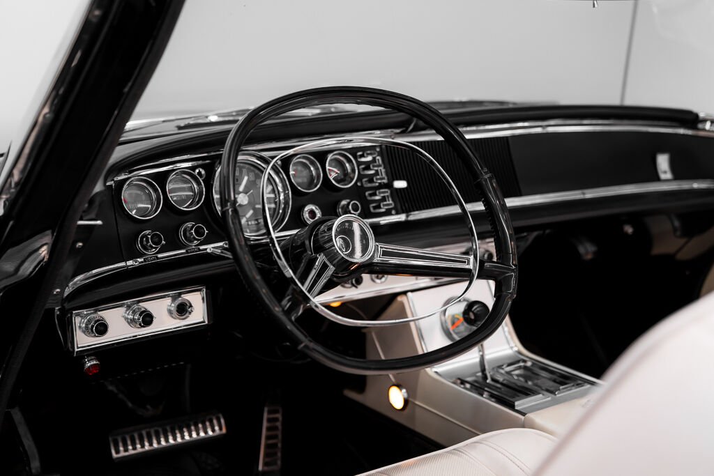 Chrysler 300 1964 Noir Montréal - photo #18