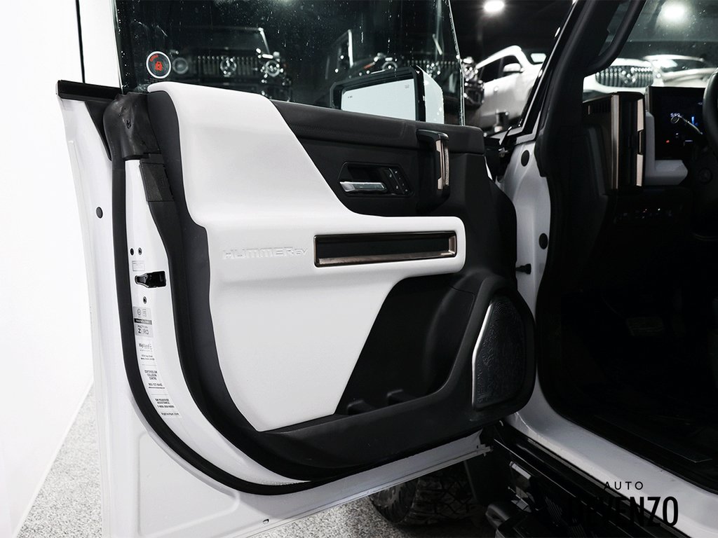 GMC HUMMER EV camion 2023 Blanc Saint-Eustache - photo #17