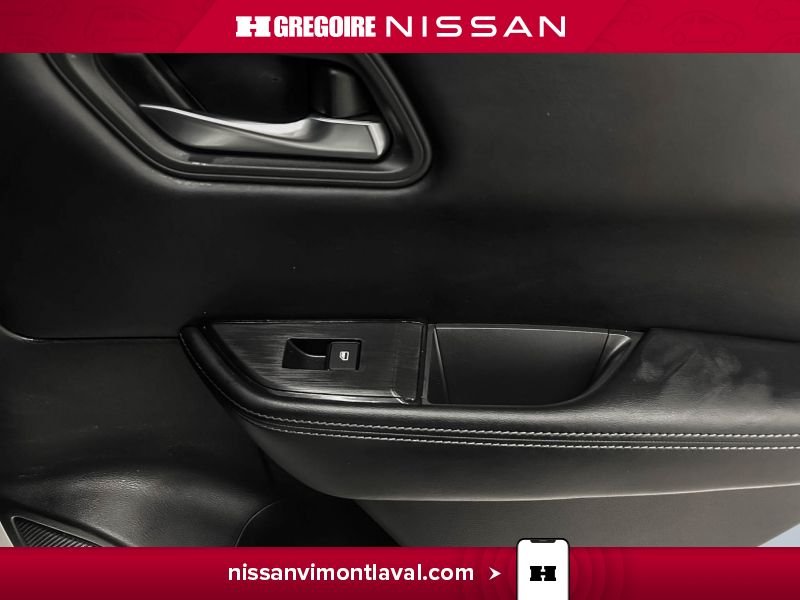 Nissan Rogue 2024 Blanc Laval - photo #13