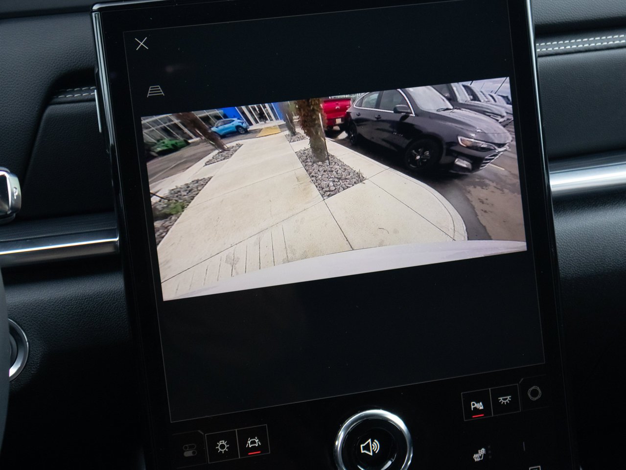 2026 GMC Terrain AWD 4dr Elevation White Sherwood Park - photo #25
