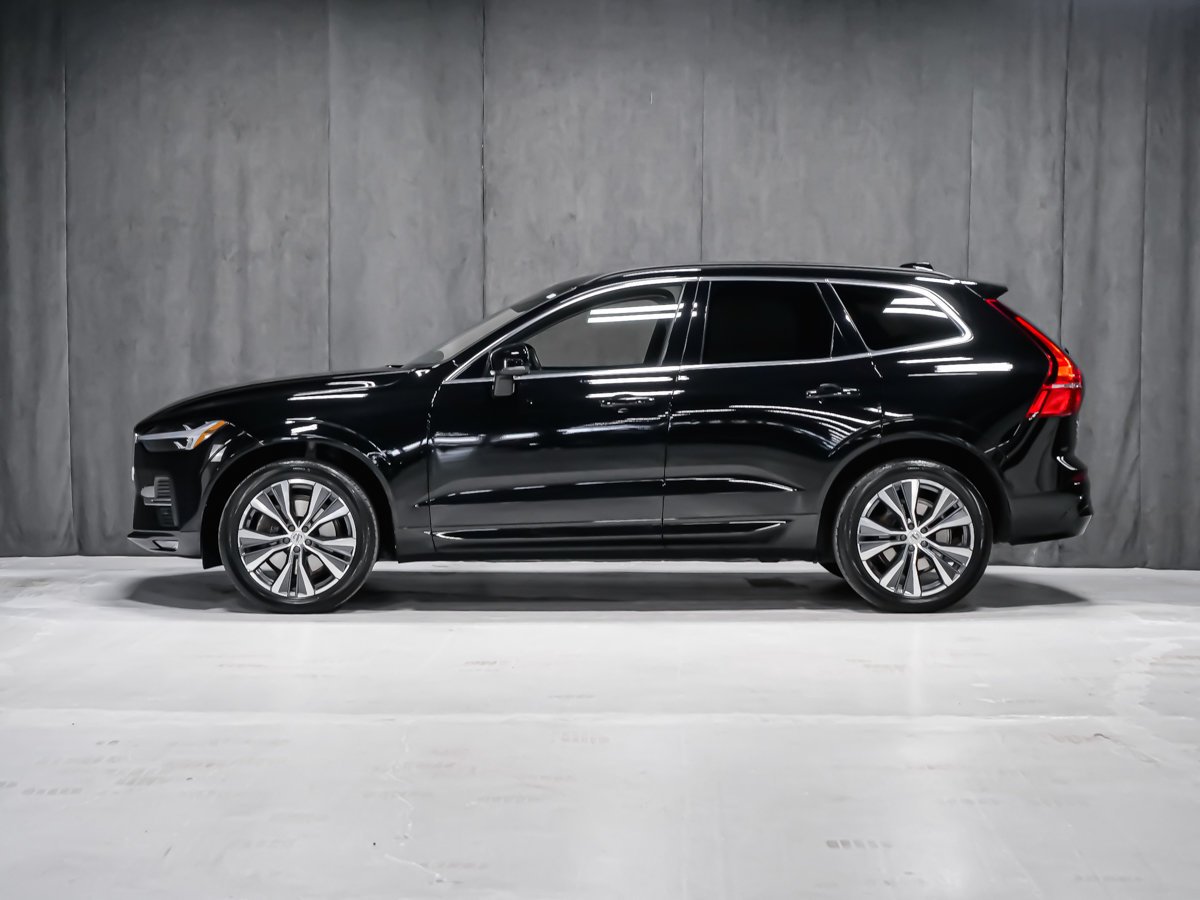 2022 Volvo XC60 B6 MOMENTUM CLIMATE PREMIUM Black Montreal - photo #2