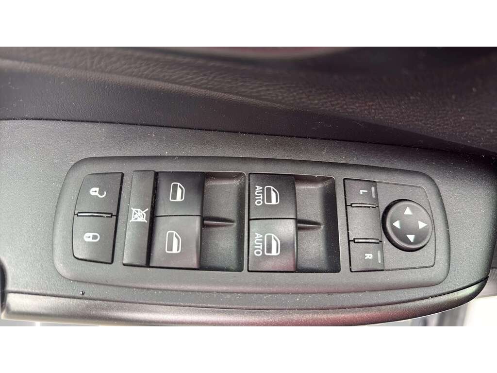 Jeep Cherokee 2020 Blanc Gatineau - photo #14