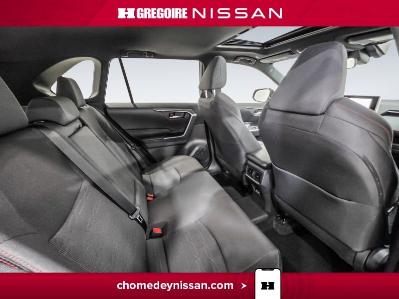 Toyota RAV4 Plug-In Hybrid 2025 Noir Saint-Eustache - photo #29