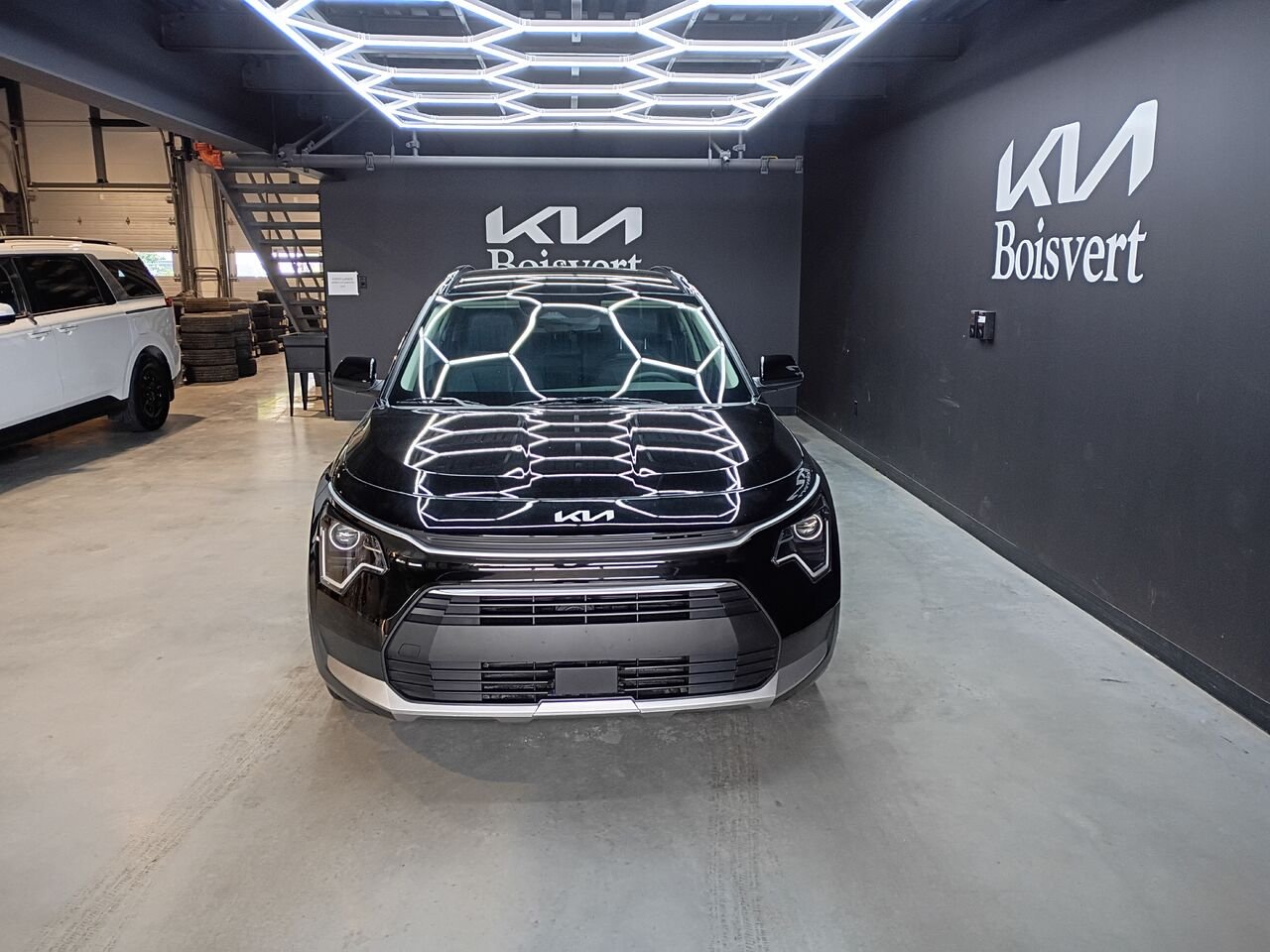 2025 Kia Niro Aurora Black Pearl Blainville - photo #1