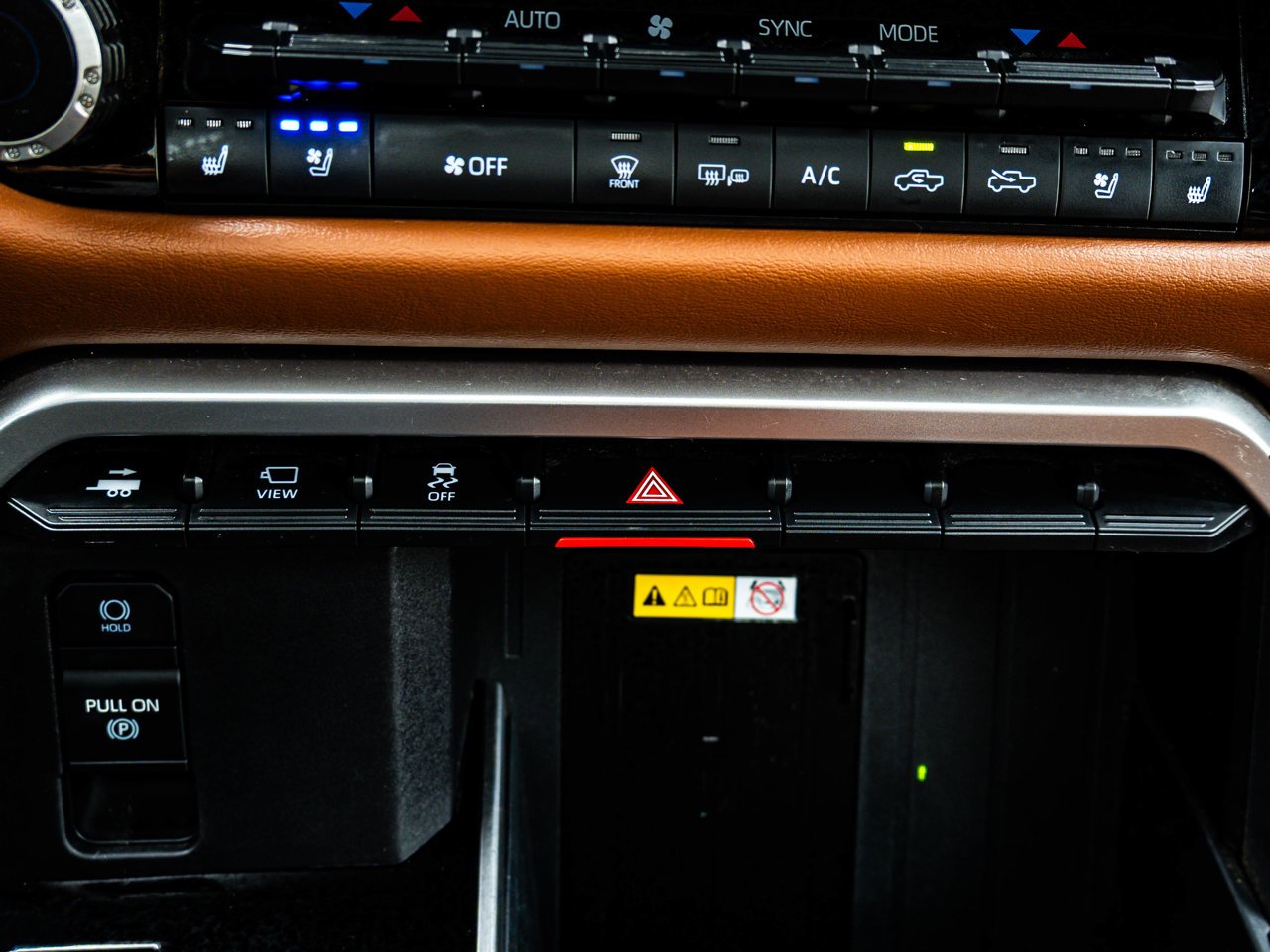 2022 Toyota Tundra 4x4 Crewmax Platinum Long Bed Blue Sherwood Park - photo #26