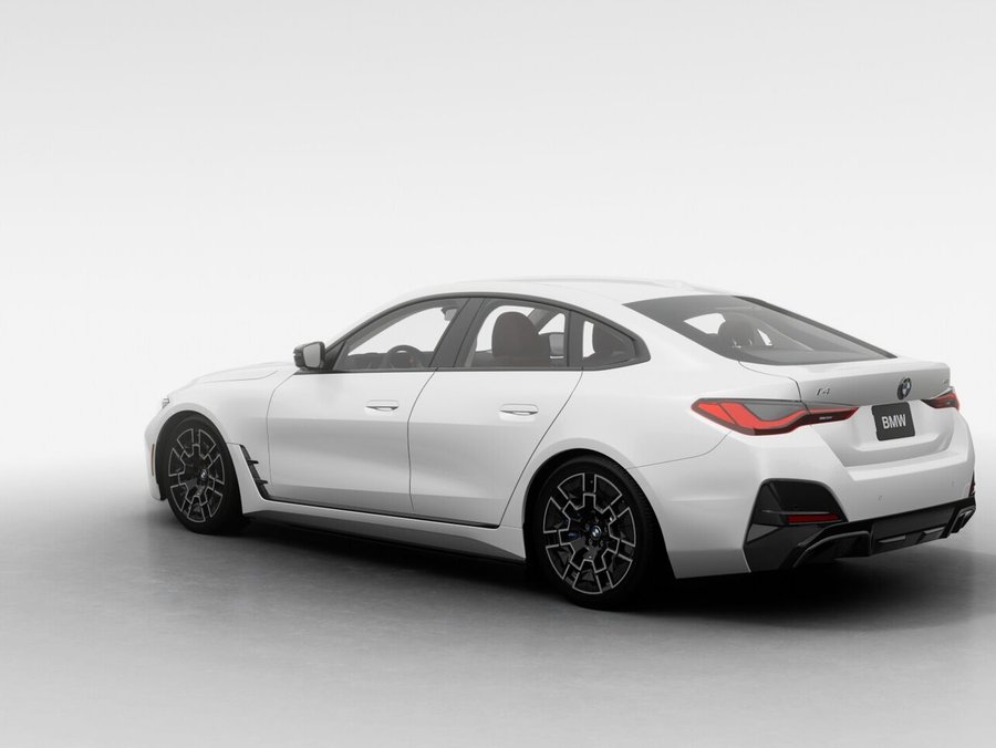2026 BMW i4 2026 Alpine White