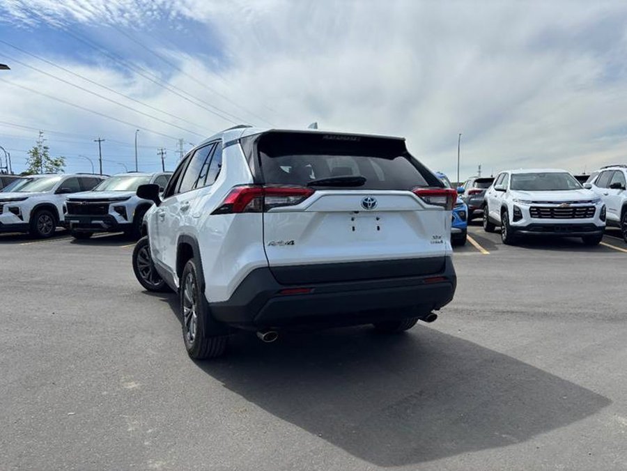 2024 Toyota RAV4 2024 White w/Black Roof